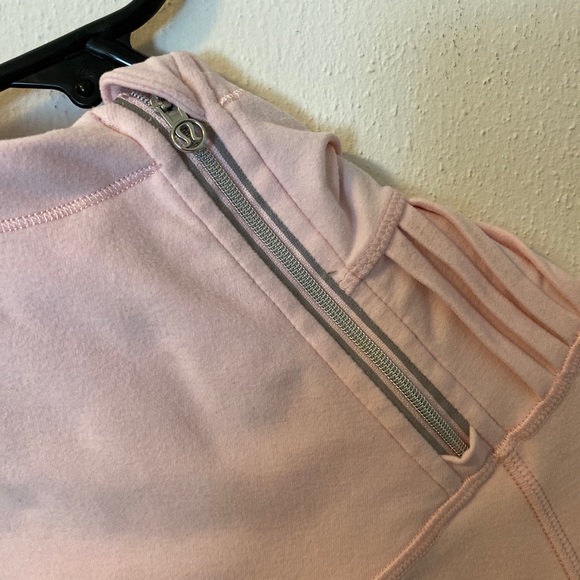Lululemon workout/lounge long sleeve - Picture 2 of 2